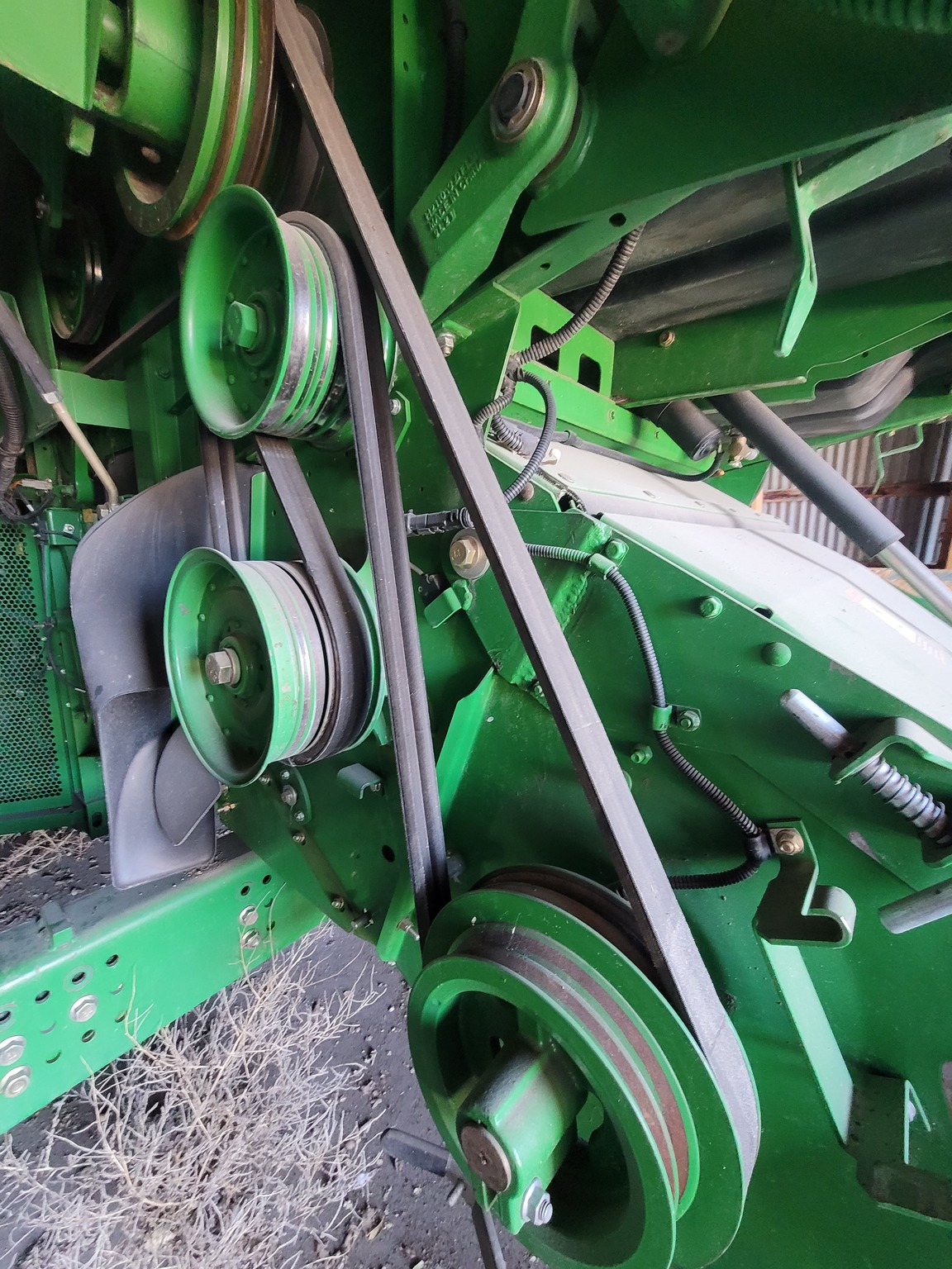 2010 John Deere 9570 STS Image 11