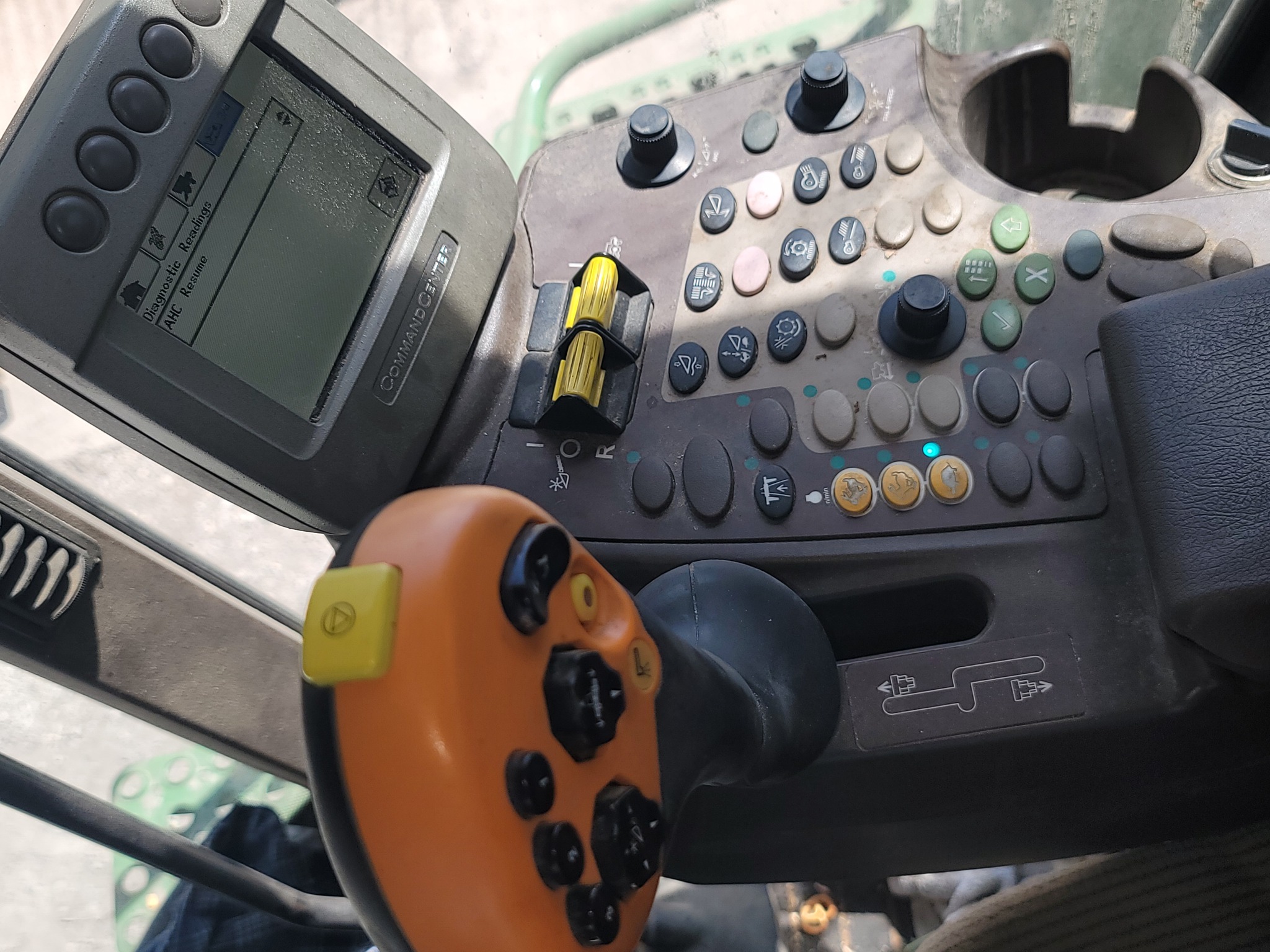 2010 John Deere 9570 STS Image 32