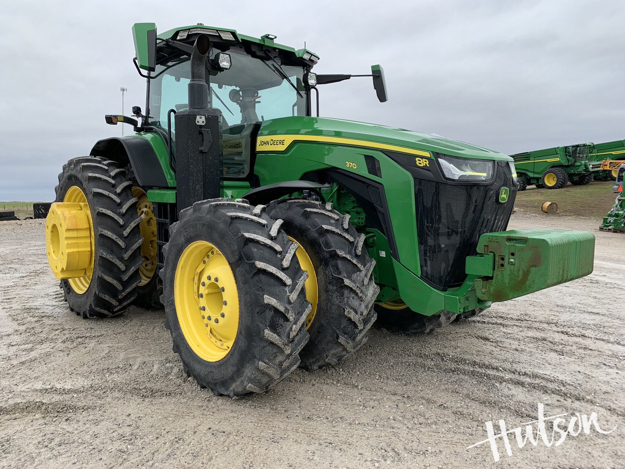 2023 John Deere 8R 370