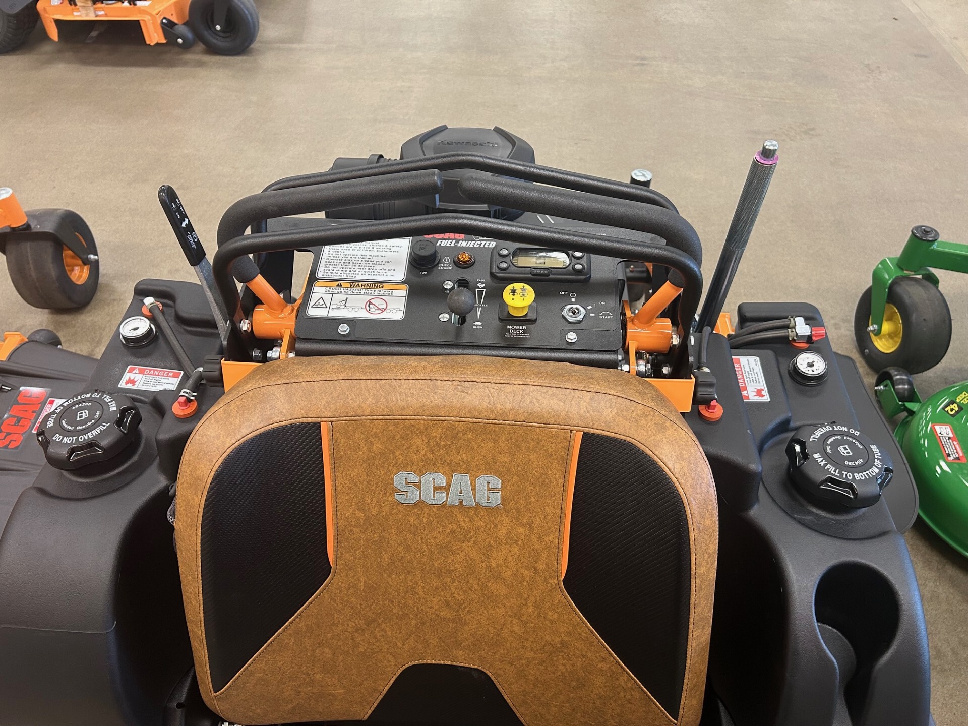 2025 Scag SVRXL-52V-38FX-EFI Image 6
