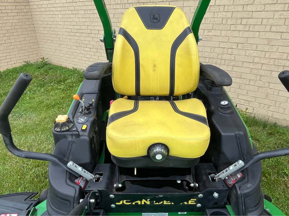 2021 John Deere Z960M Image 3