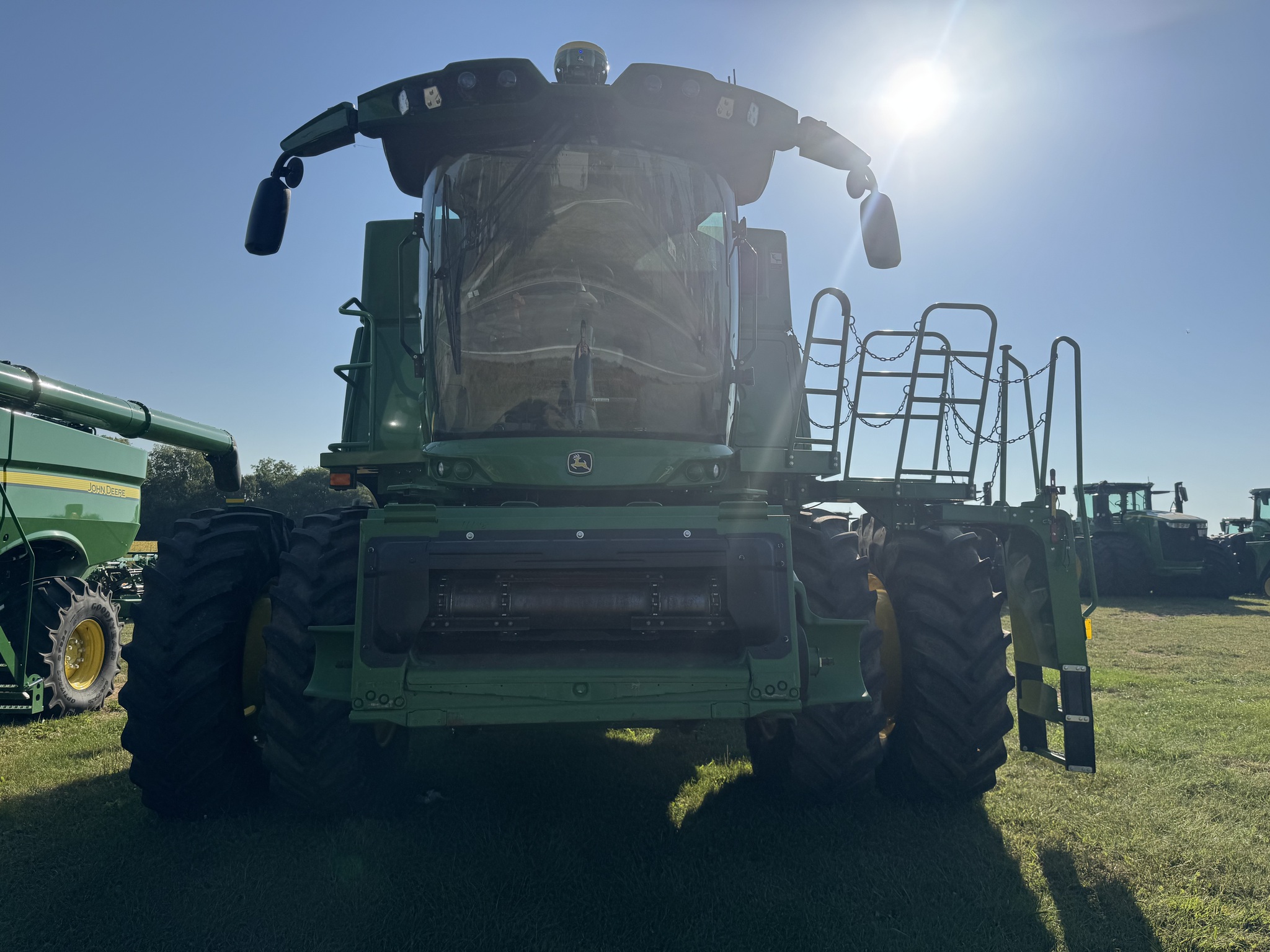  2024 John Deere S780 at Heritage Tractor in Monmouth, IL