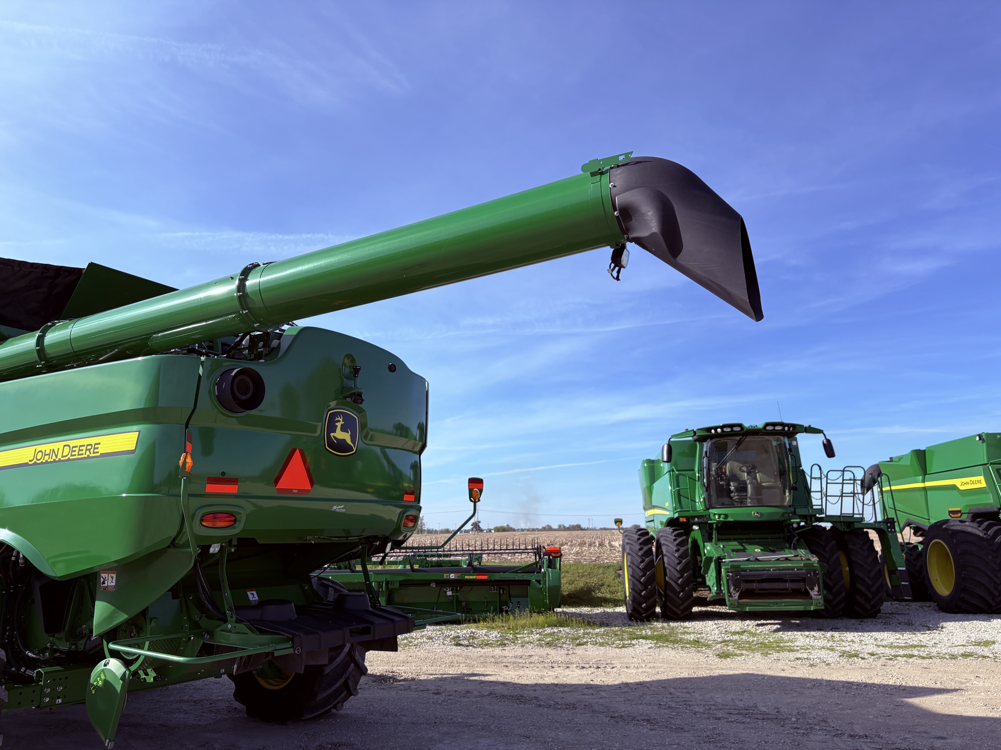 2024 John Deere S780 at Heritage Tractor in Kewanee, IL