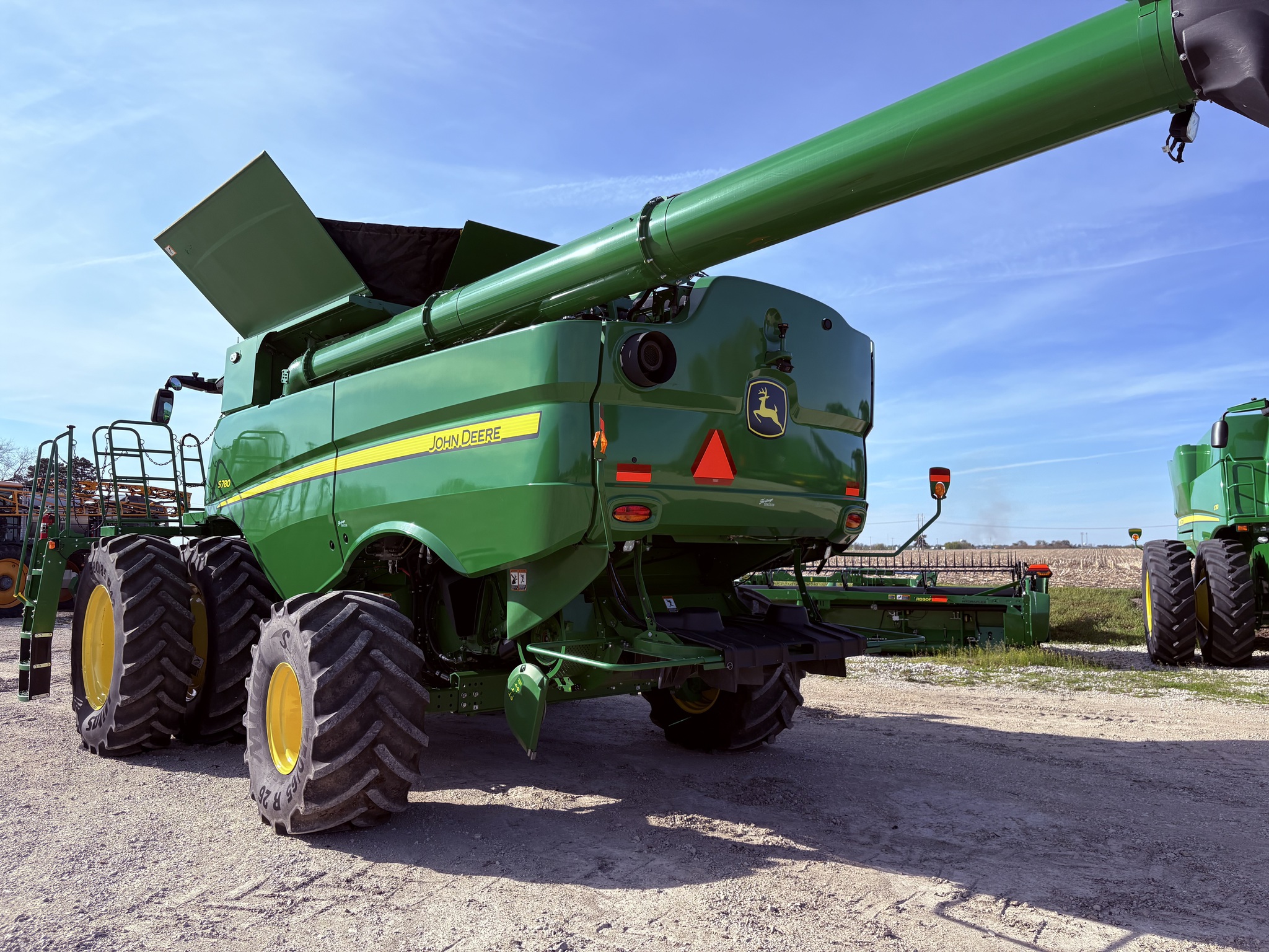  2024 John Deere S780 at Heritage Tractor in Kewanee, IL