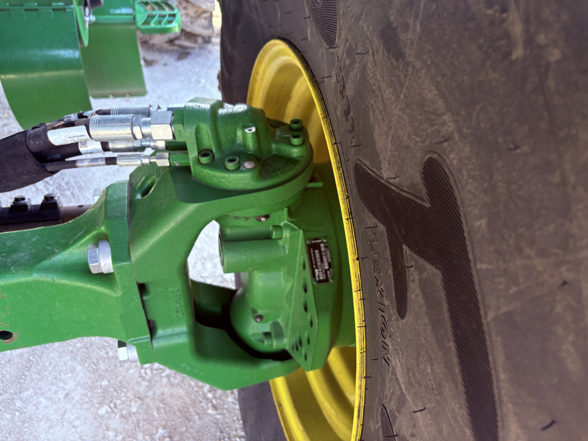  2024 John Deere S780 at Heritage Tractor in Kewanee, IL