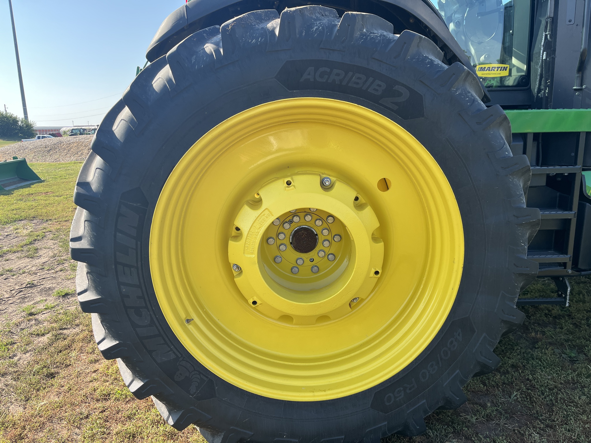  2024 John Deere 8R 370 at Heritage Tractor in Monmouth, IL