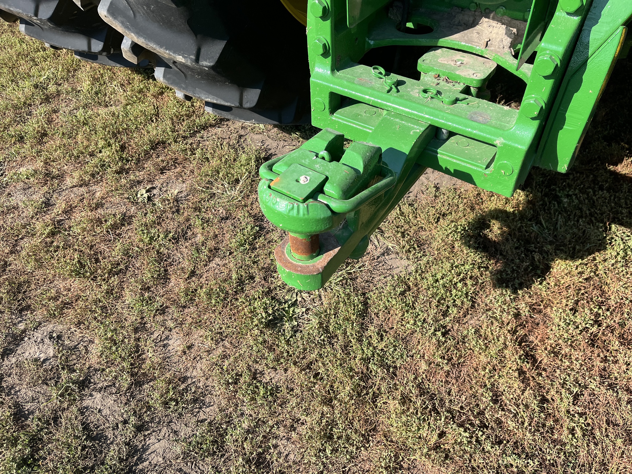  2024 John Deere 8R 370 at Heritage Tractor in Monmouth, IL