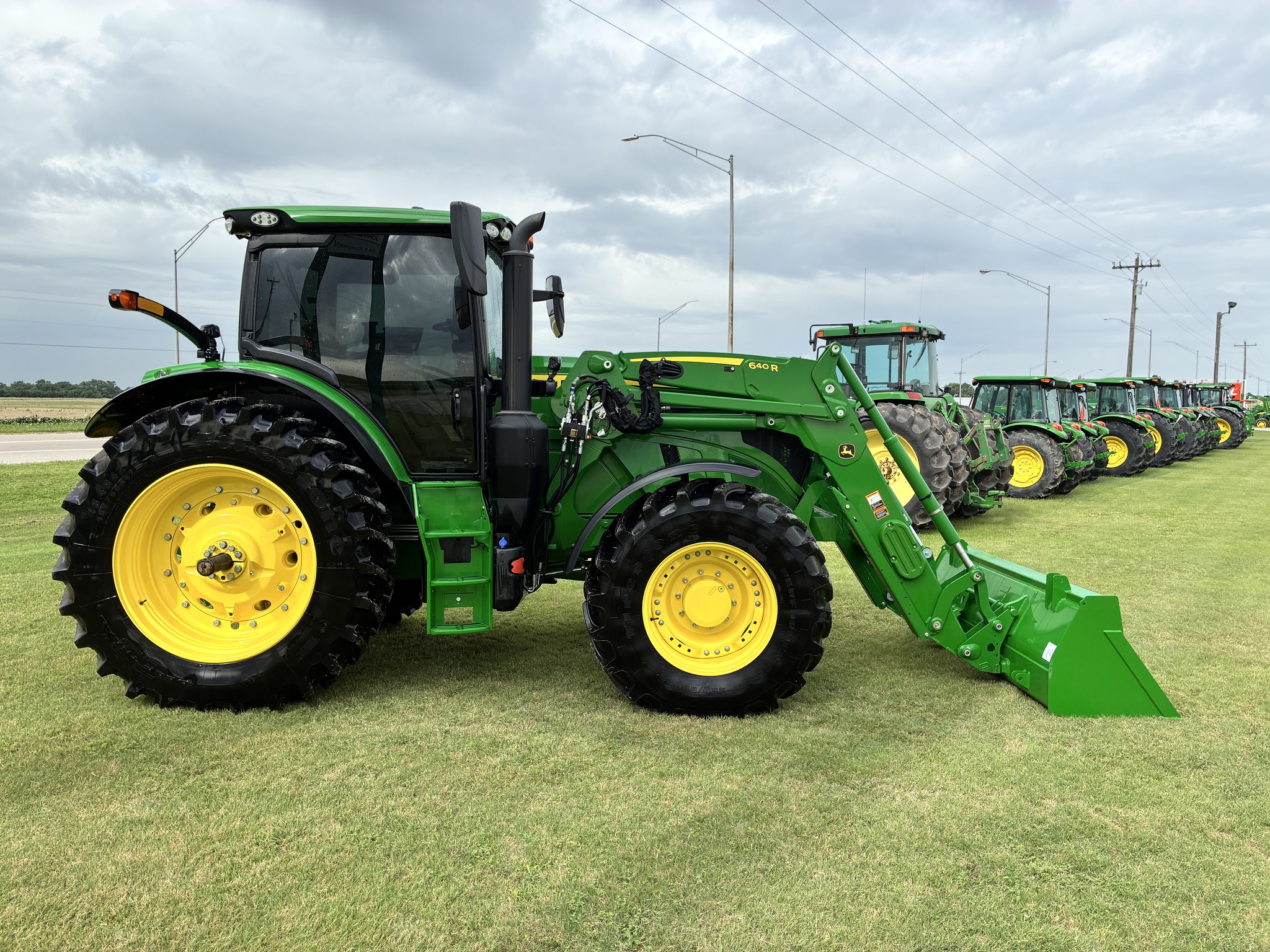 2024 John Deere 6R 155 Image 3