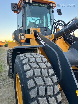 2021 John Deere 544 P | Wheel Loaders | MachineFinder