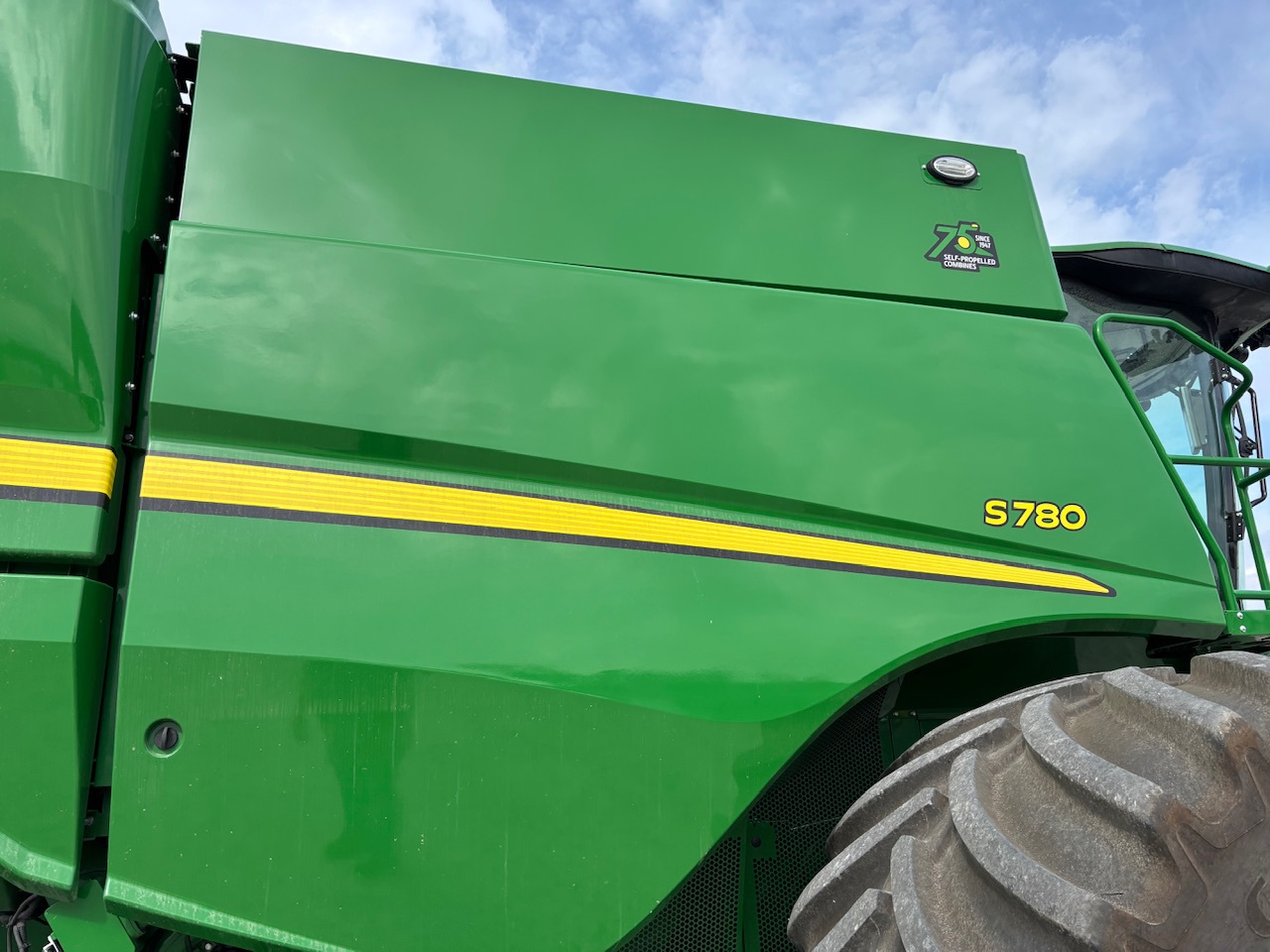  2022 John Deere S780 at Heritage Tractor in Macomb, IL