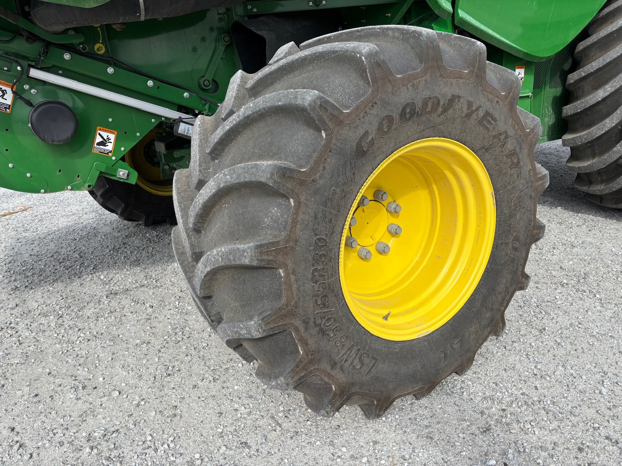  2022 John Deere S780 at Heritage Tractor in Macomb, IL