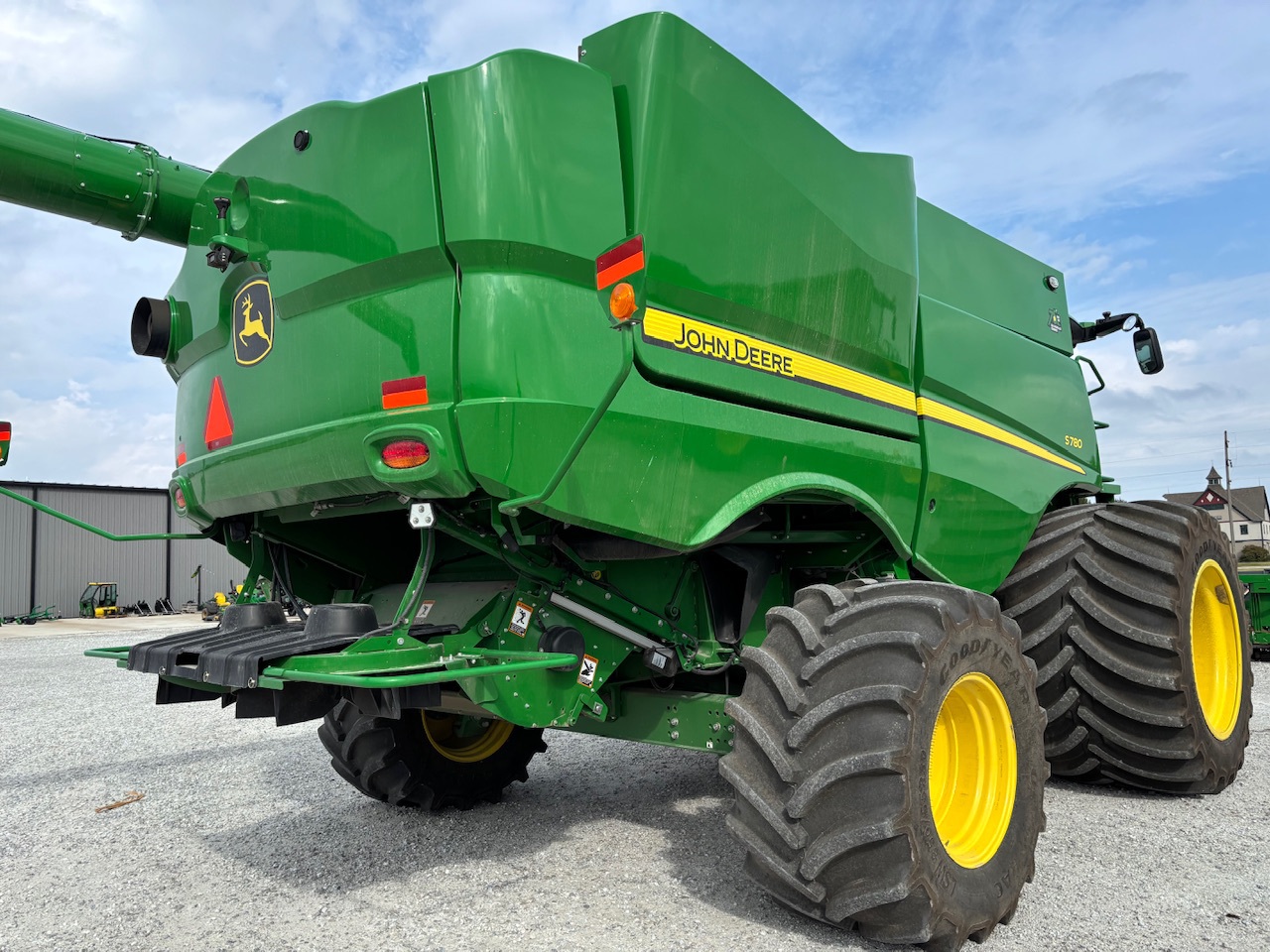  2022 John Deere S780 at Heritage Tractor in Macomb, IL