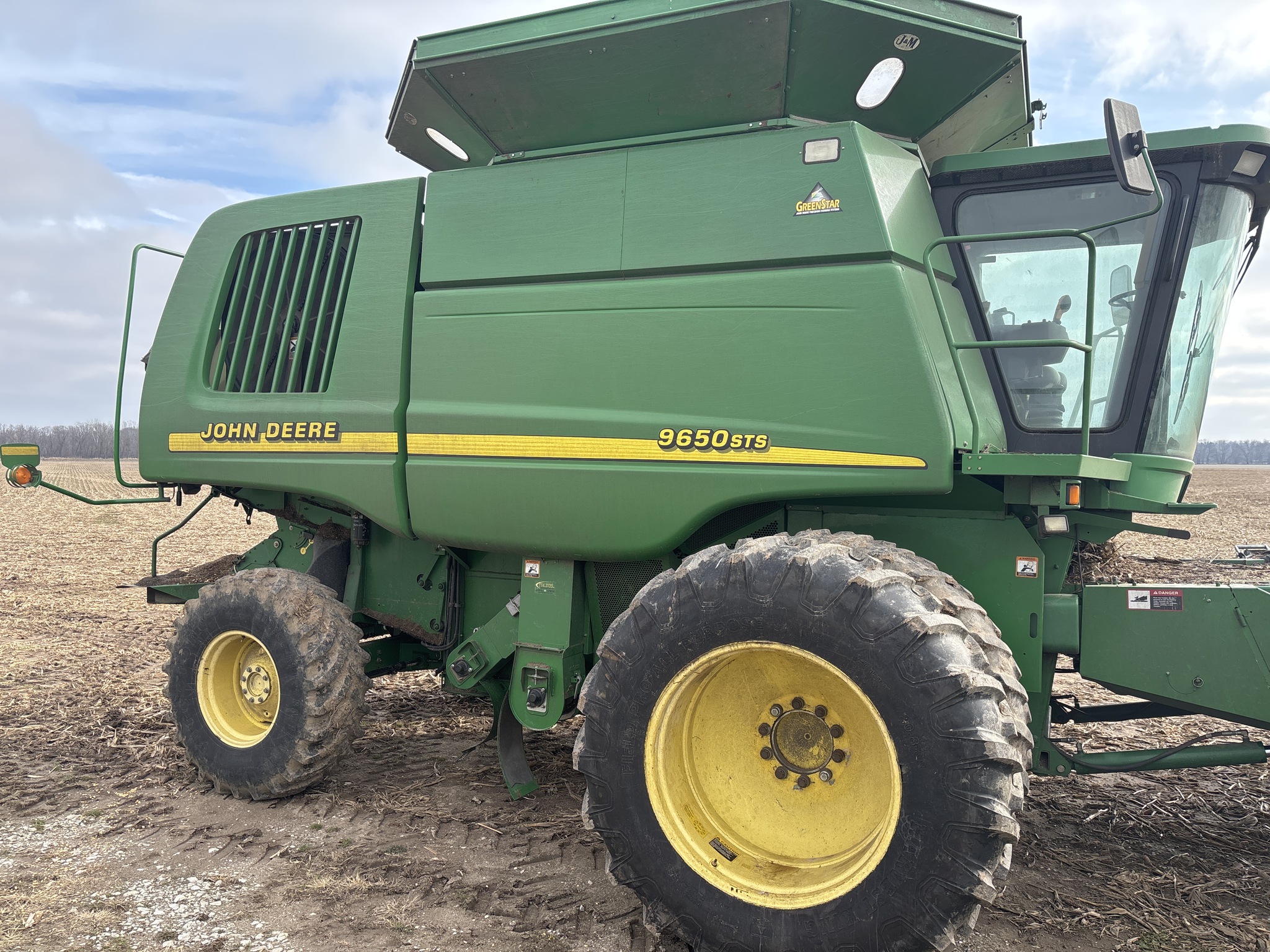 Used 2000 John Deere 9650 STS Combines at Koenig Equipment in Franklin, IN - PhotoXL2