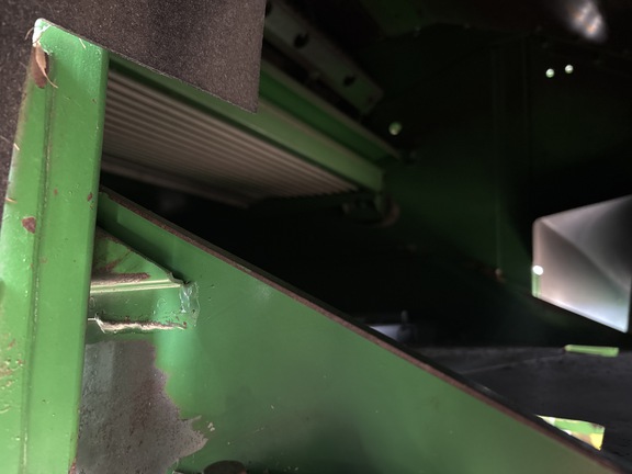 Used 2000 John Deere 9650 STS Combines at Koenig Equipment in Franklin, IN - Photo9