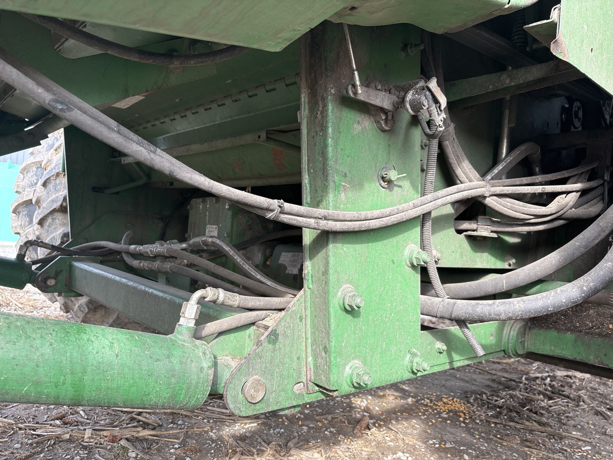 Used 2000 John Deere 9650 STS Combines at Koenig Equipment in Franklin, IN - PhotoXL25