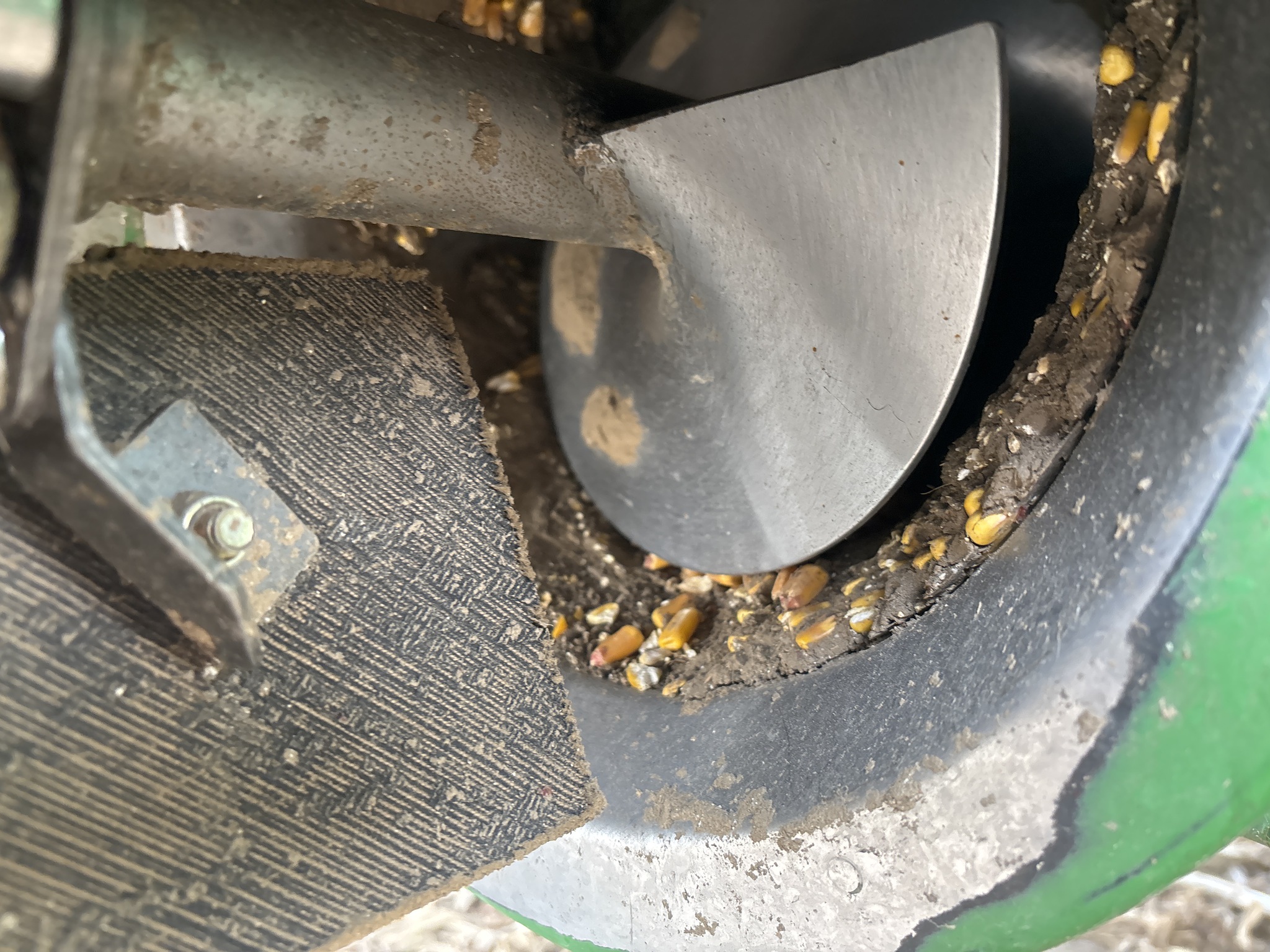 Used 2000 John Deere 9650 STS Combines at Koenig Equipment in Franklin, IN - PhotoXL18