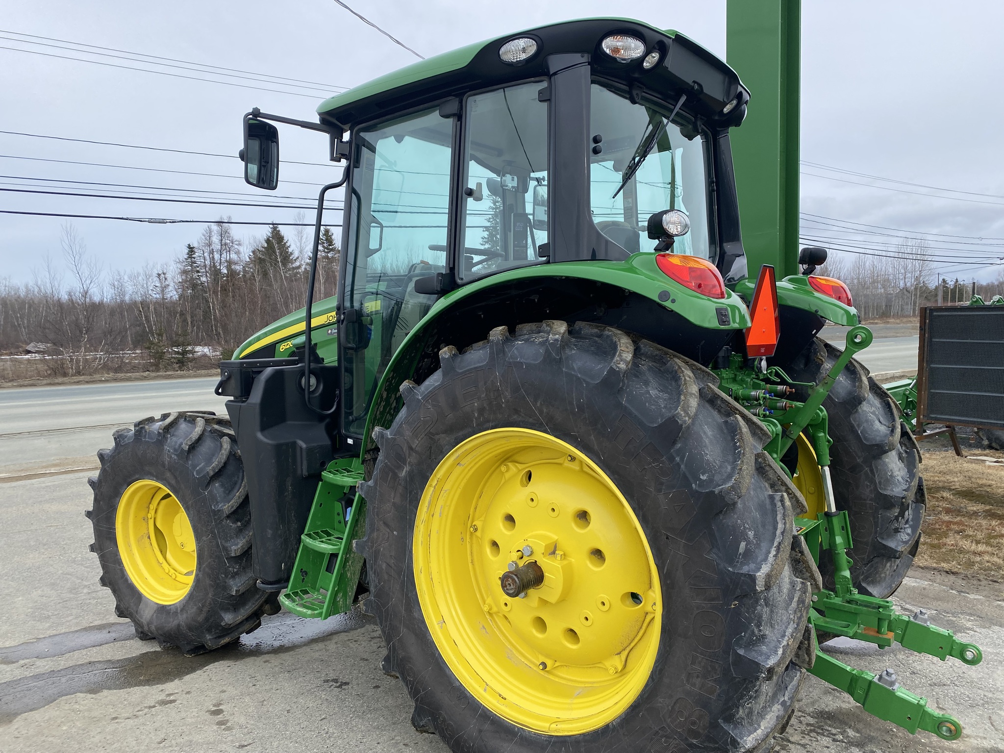 2024 John Deere 6120M Image 6