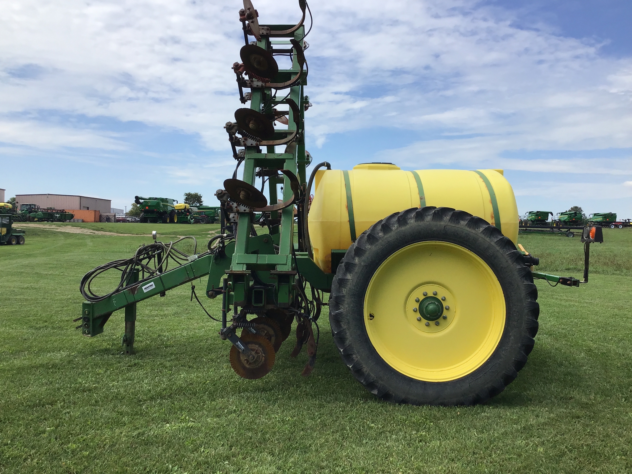 Used -- Dalton 13 knife Nutrient Application at Koenig Equipment in Anna, OH - PhotoXL2