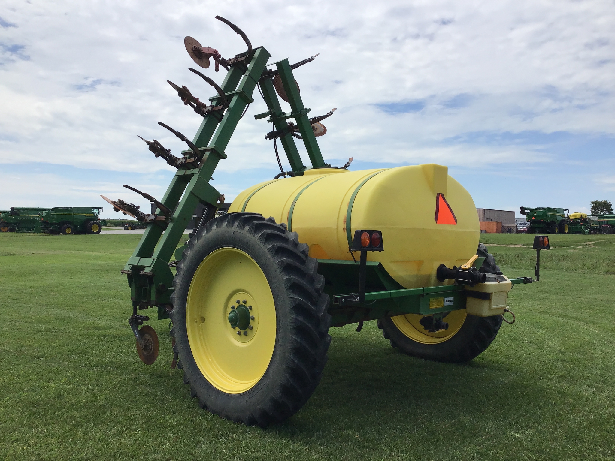 Used -- Dalton 13 knife Nutrient Application at Koenig Equipment in Anna, OH - PhotoXL3