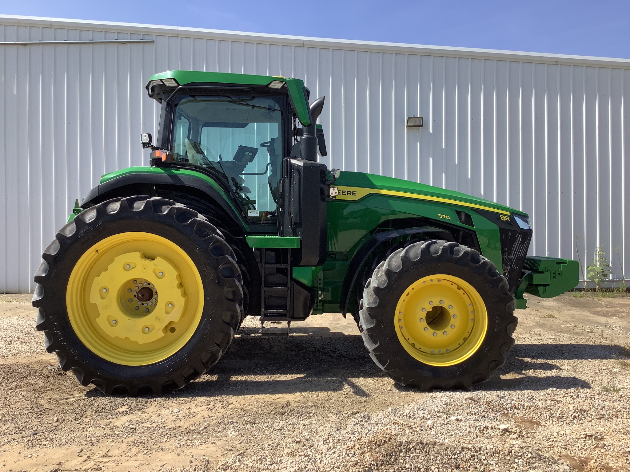 2024 John Deere 8R 370 Image 19