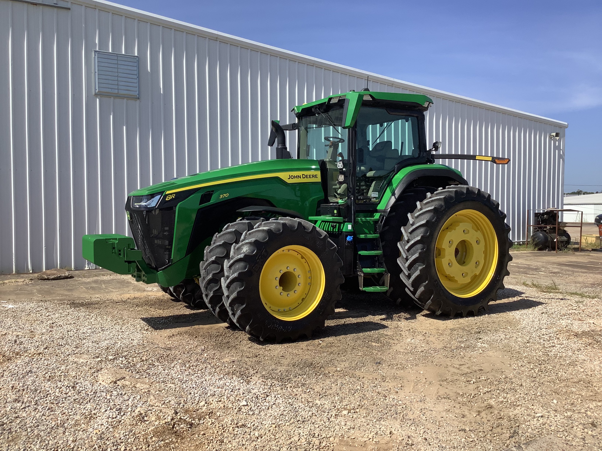 2024 John Deere 8R 370 Image 21
