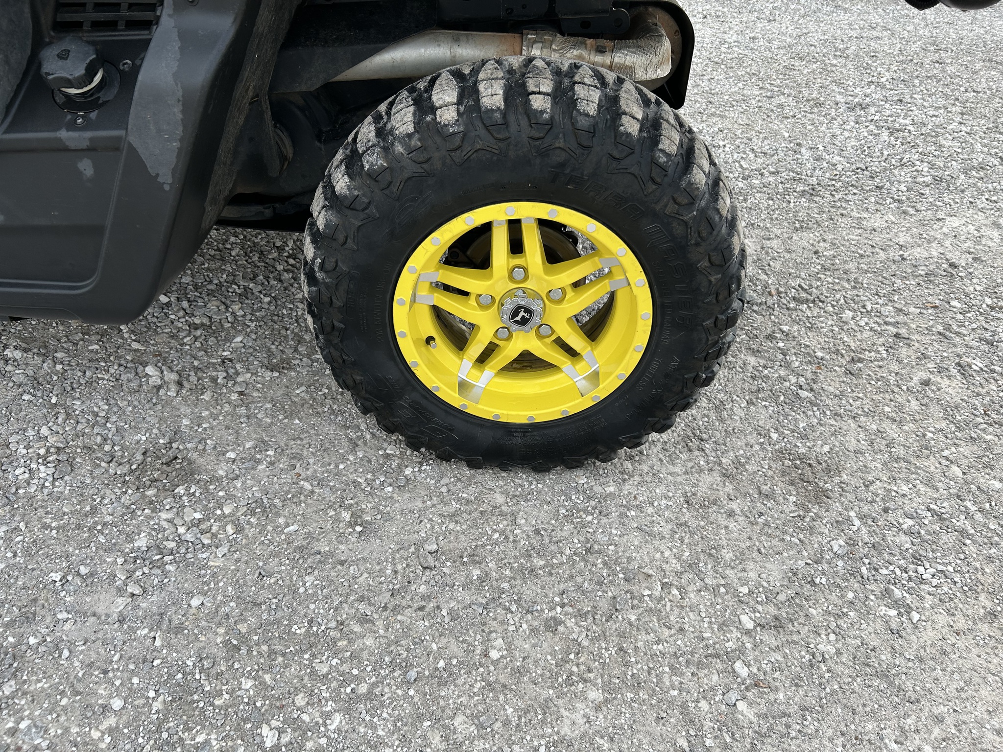  2023 John Deere XUV 835M at Heritage Tractor in Joplin, MO