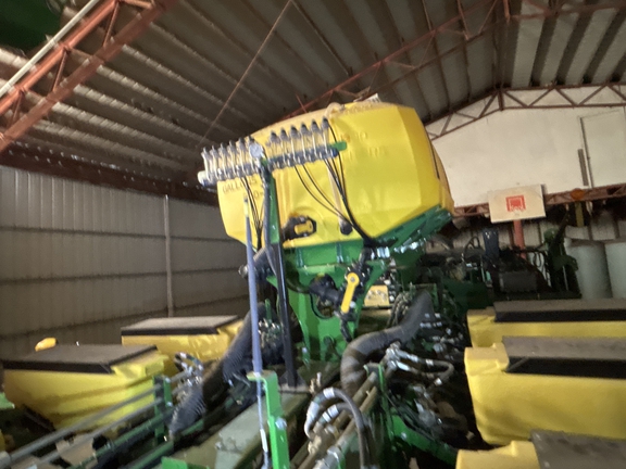 Used 2024 John Deere 1775 Planters: Drawn at Koenig Equipment in Anna, OH - Photo3