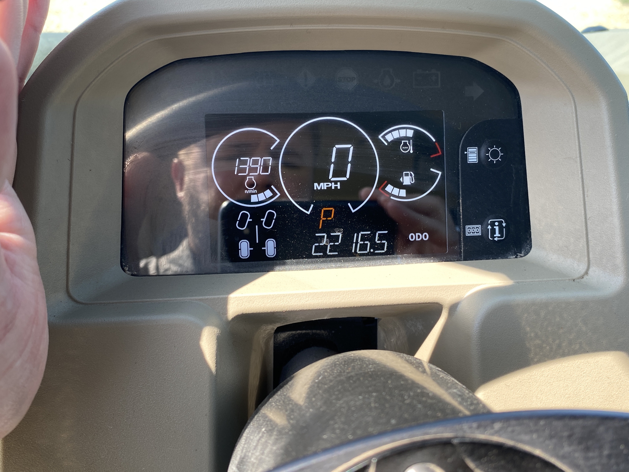 2024 John Deere XUV 835R Image 9