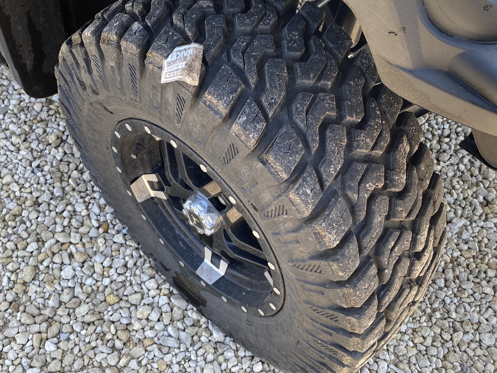 2024 John Deere XUV 835R Image 13