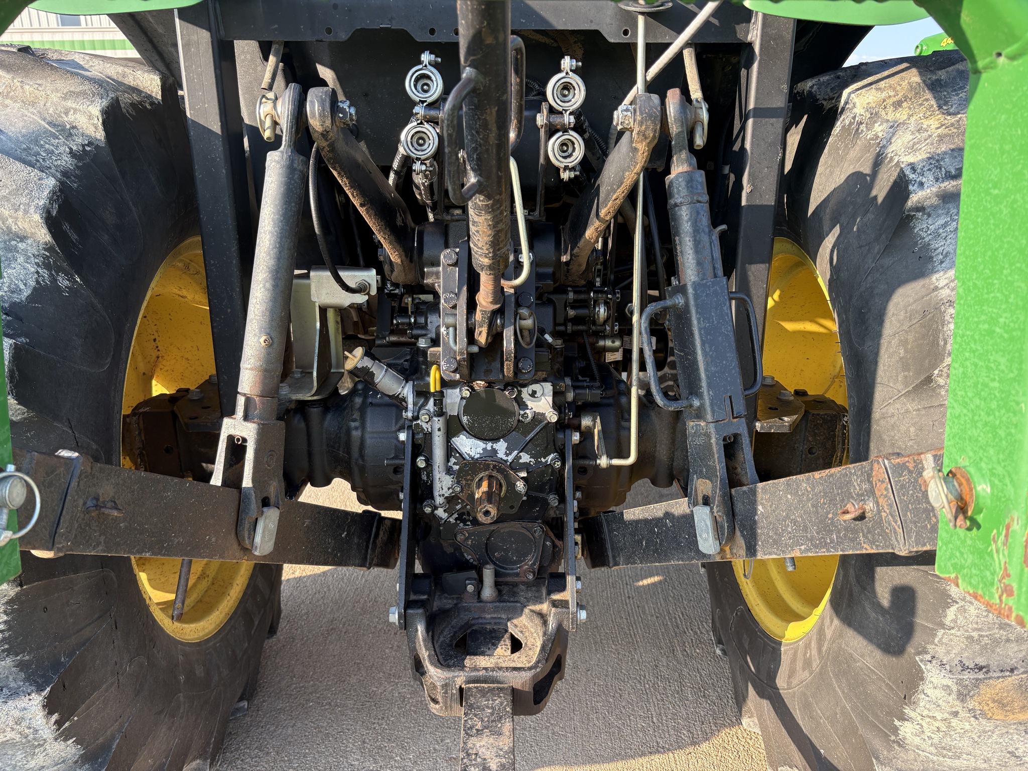 2011 John Deere 4720 Image 7