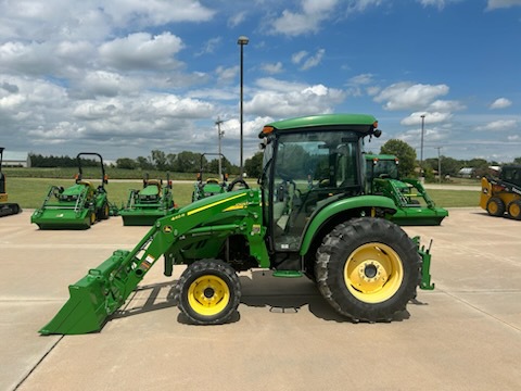 2011 John Deere 4720 Image 4
