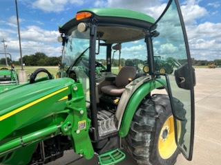 2011 John Deere 4720 Image 9