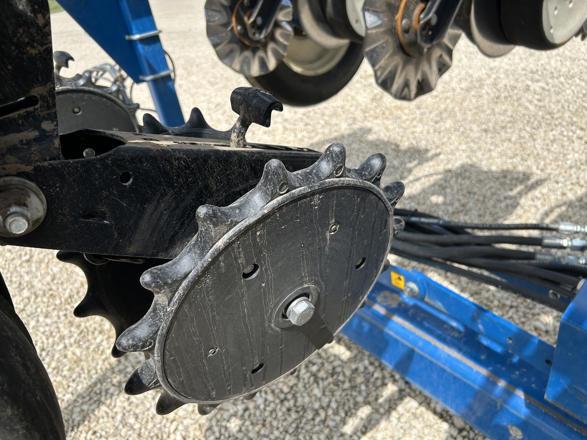 2013 Kinze 3600 Image 20