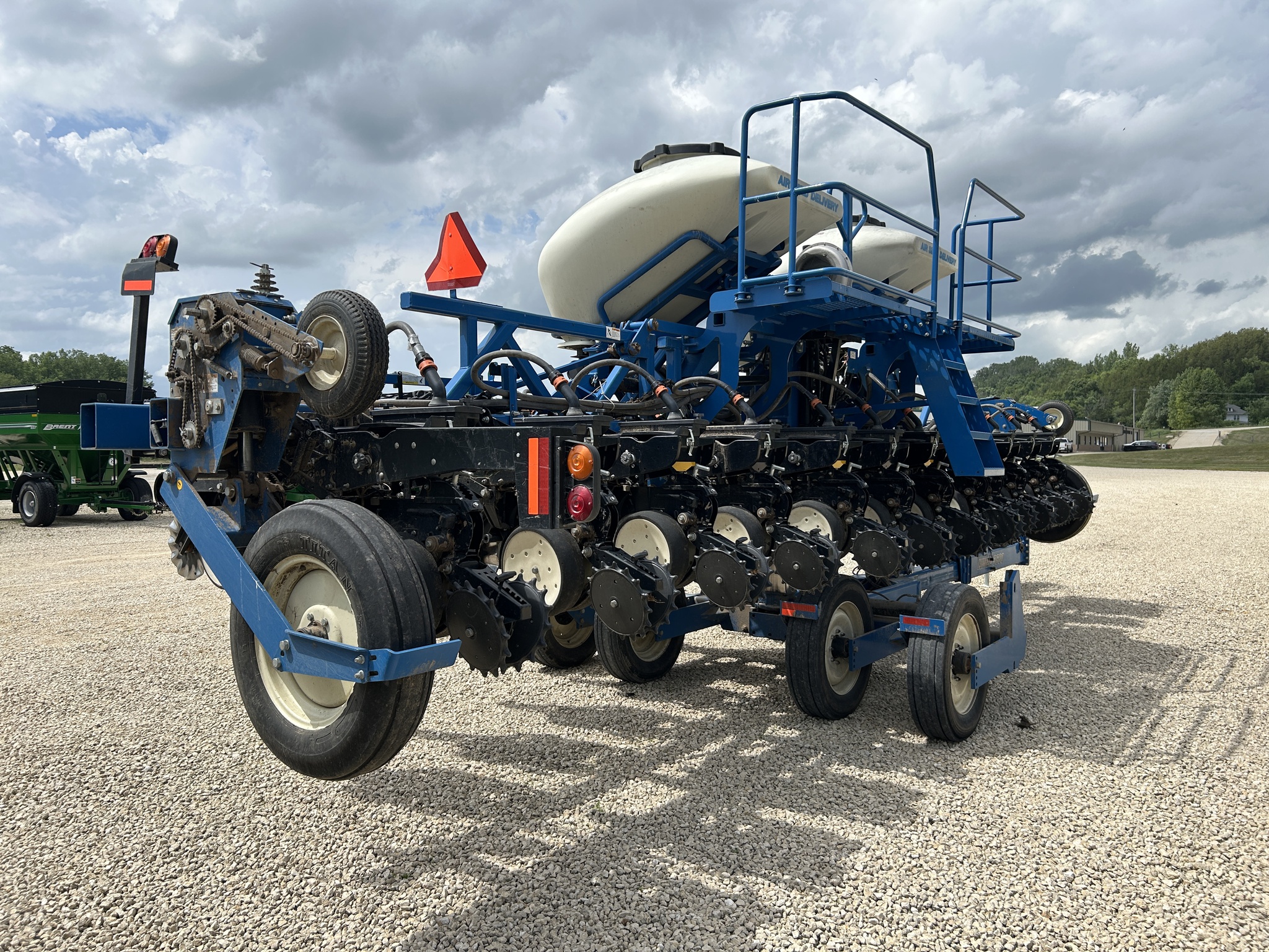 2013 Kinze 3600 Image 22