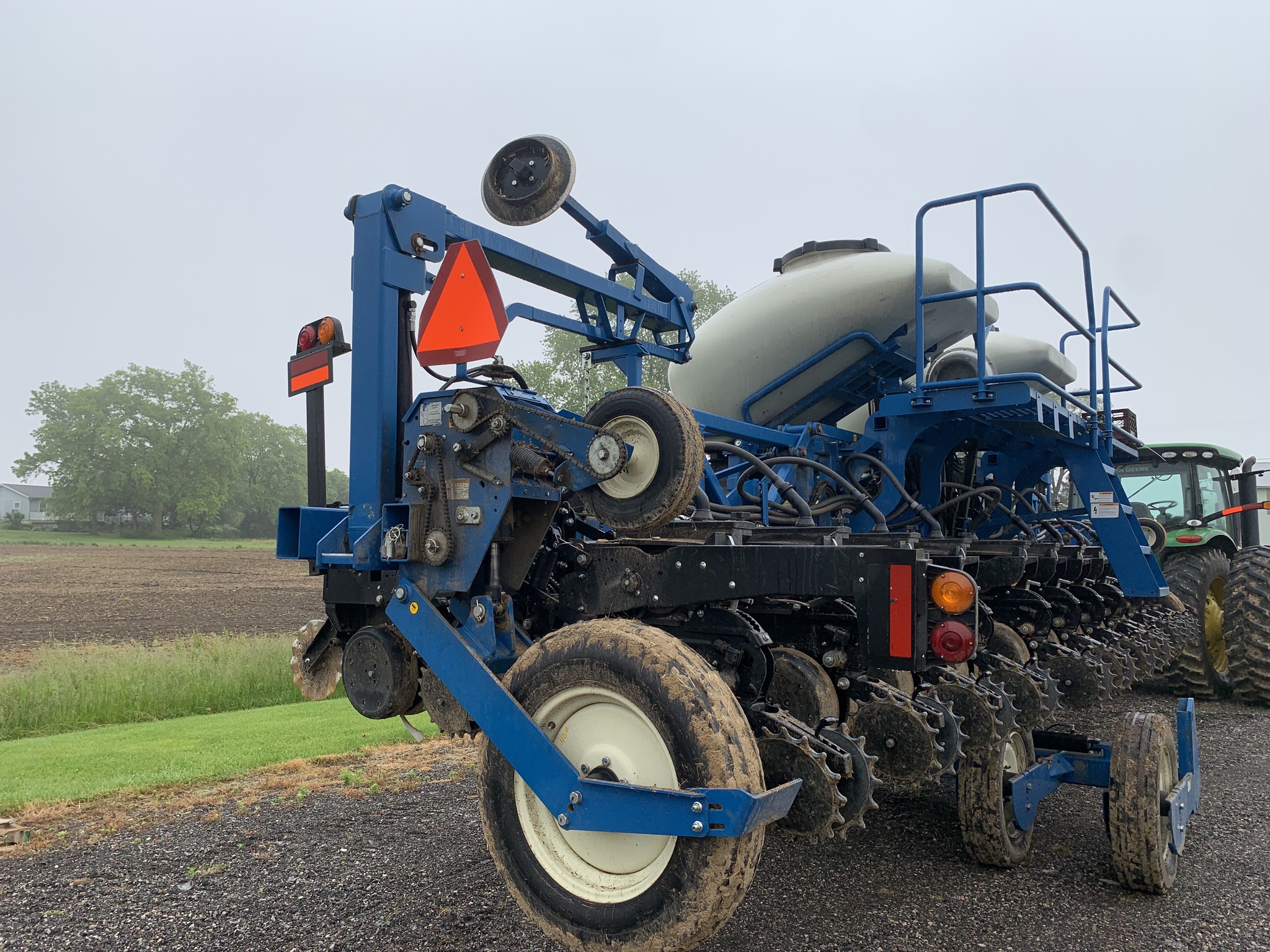 2019 Kinze 3600 Image 18