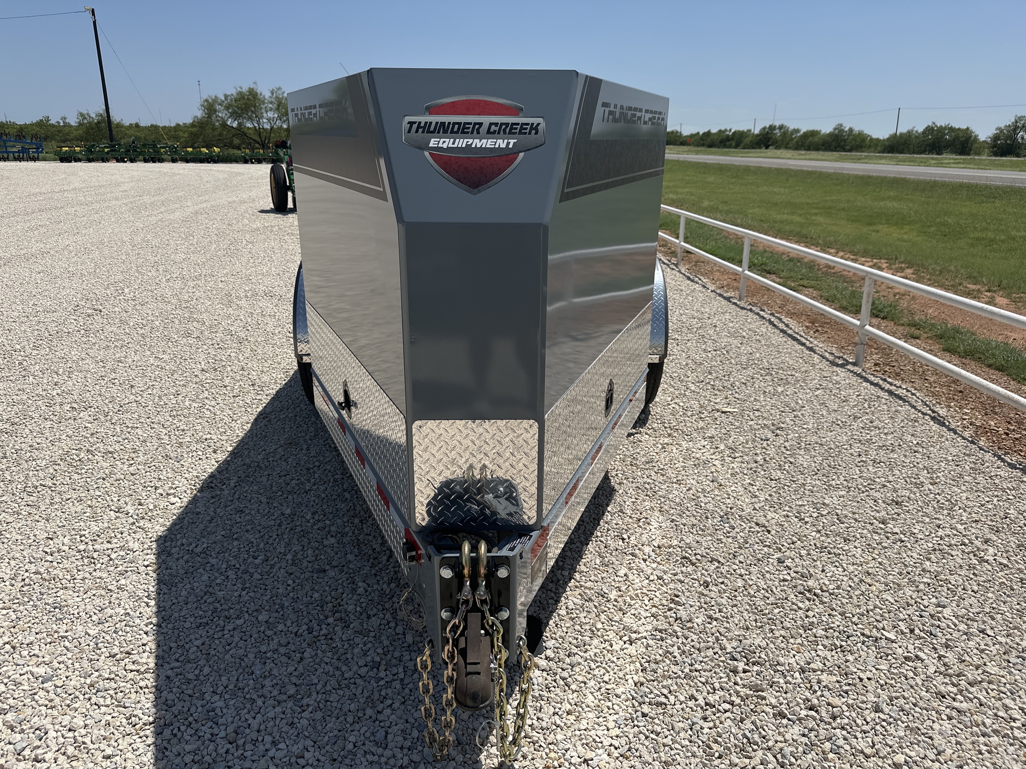 2023 Thunder Creek FST990 Image 3
