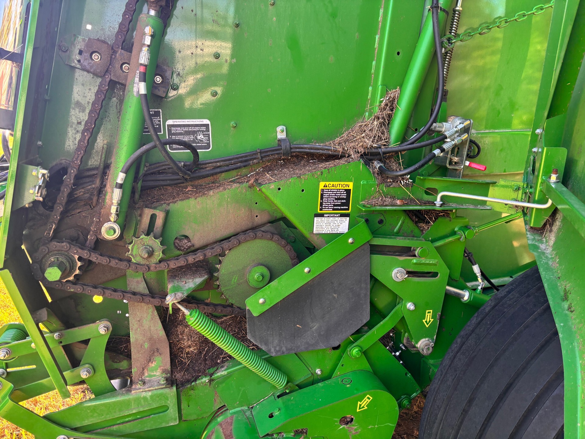 2023 John Deere 560M Image 27