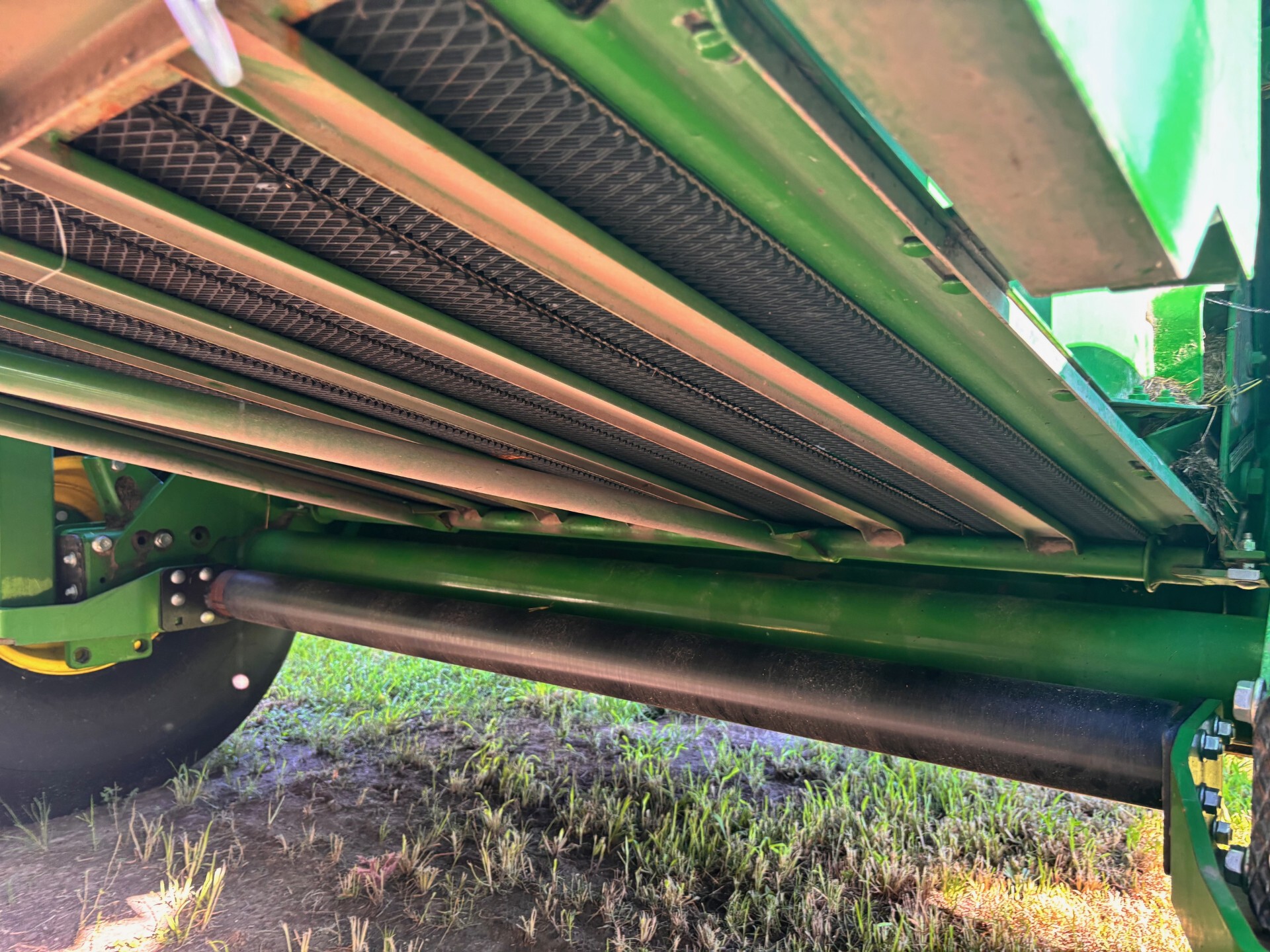 2023 John Deere 560M Image 12