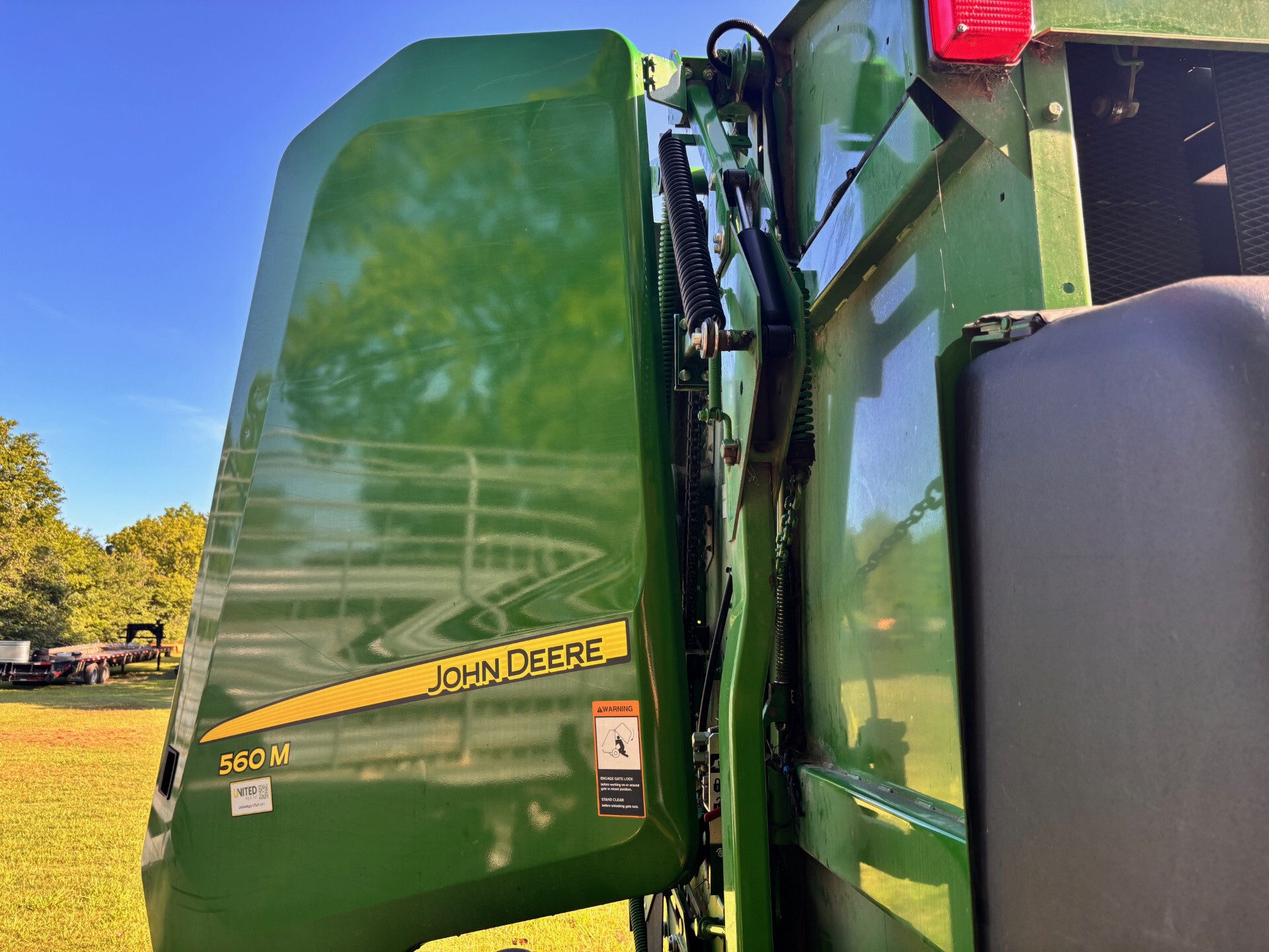 2023 John Deere 560M Image 31