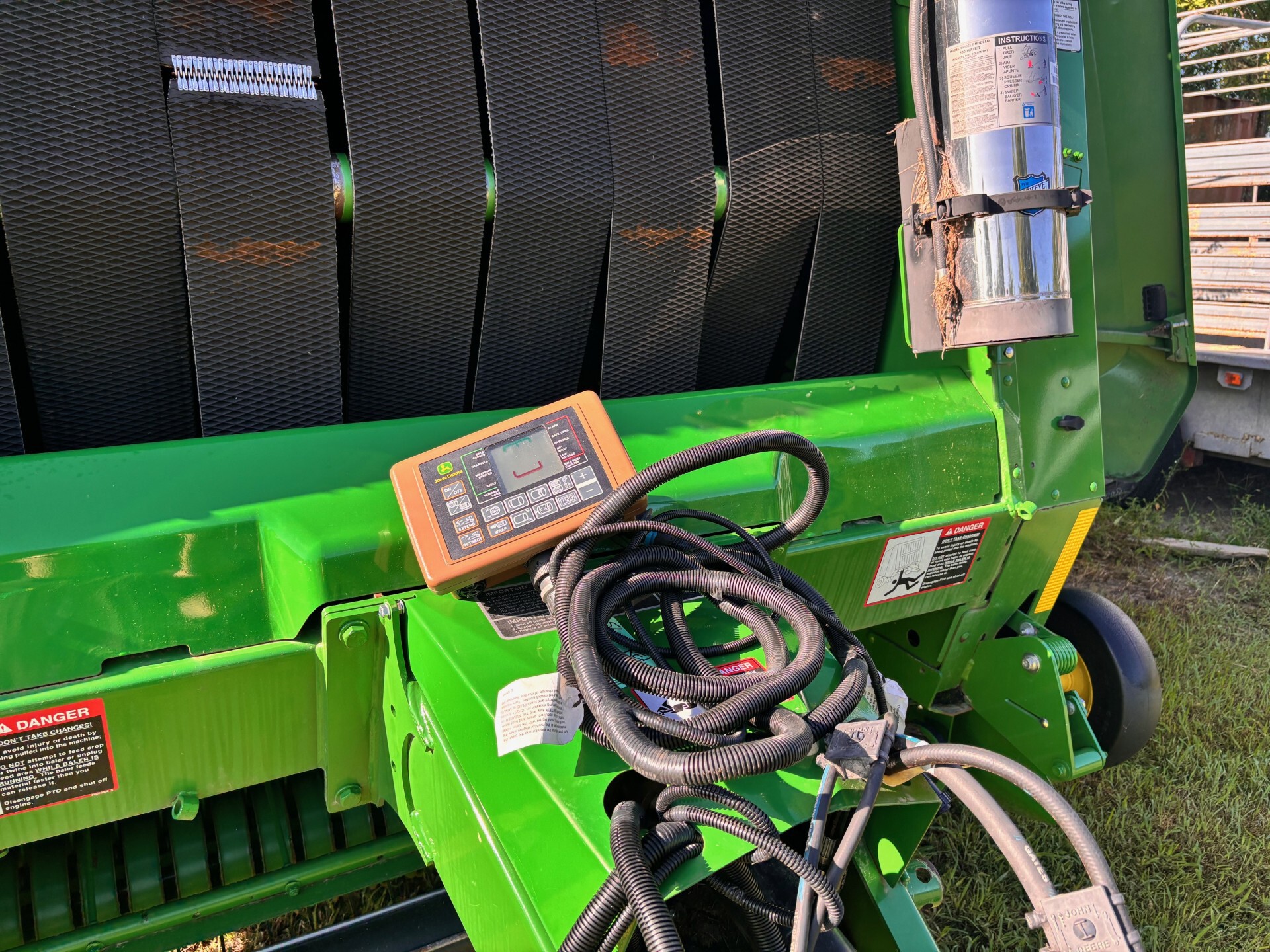 2023 John Deere 560M Image 33