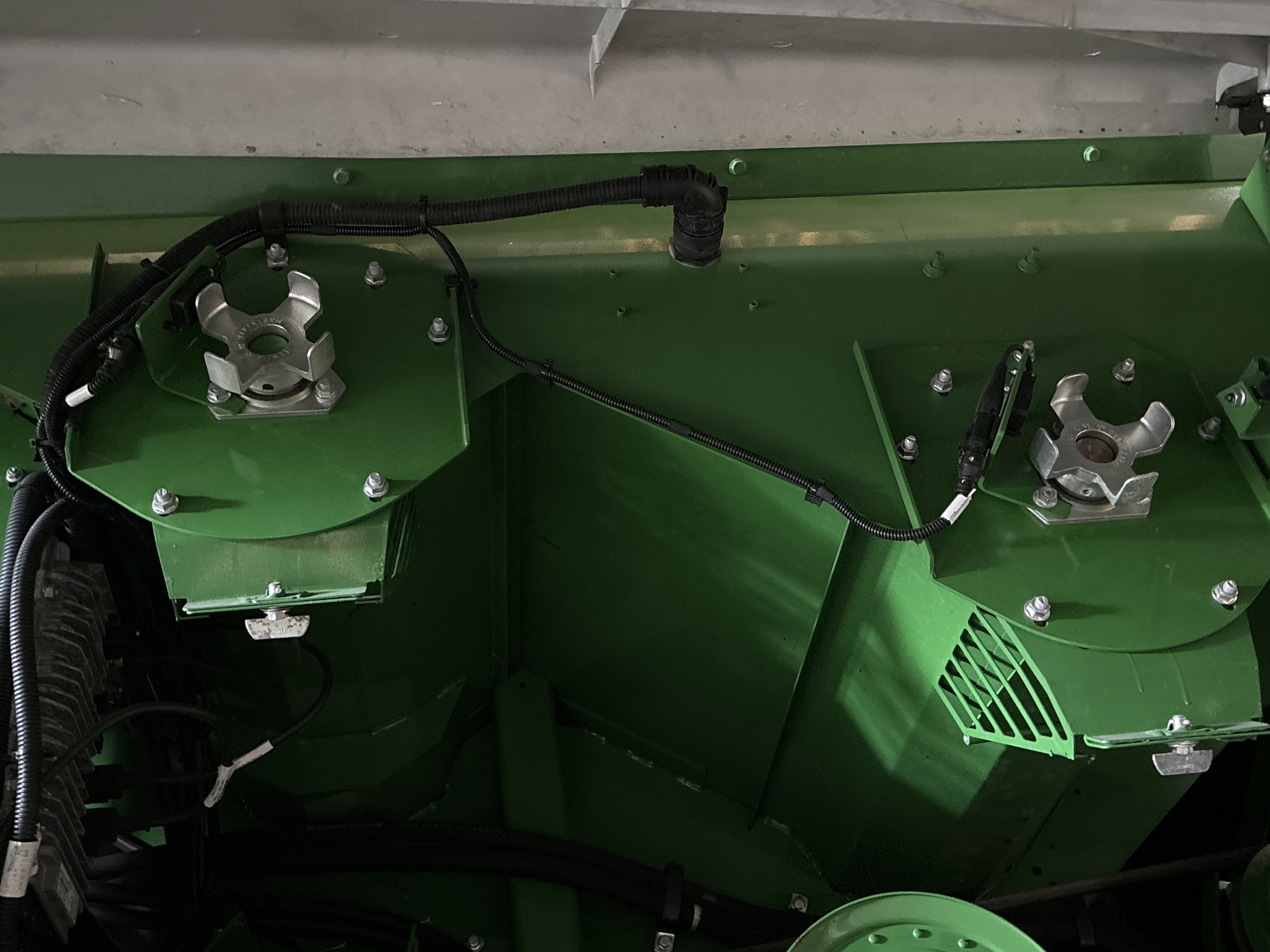 Used 2021 John Deere S770 Combines at Koenig Equipment in Oxford, OH - PhotoXL13