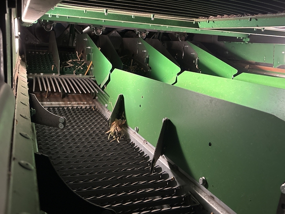 Used 2021 John Deere S770 Combines at Koenig Equipment in Oxford, OH - Photo40