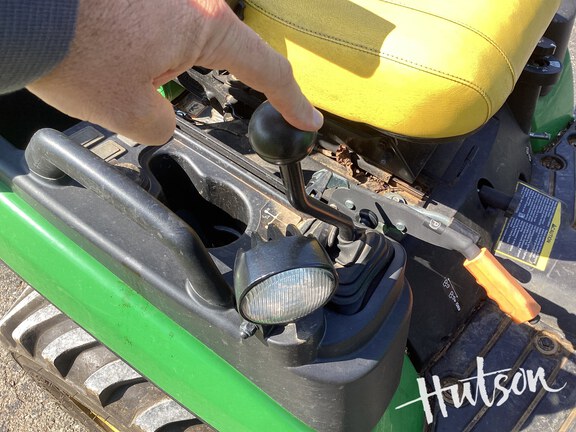 Photo of 2023 John Deere 1025R