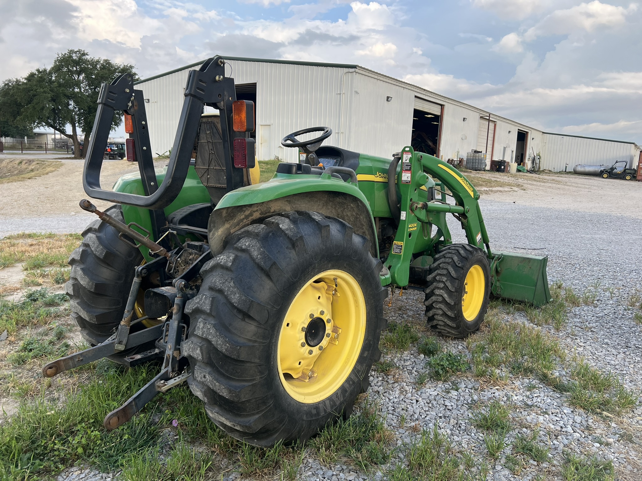 2007 John Deere 4120 Image 4