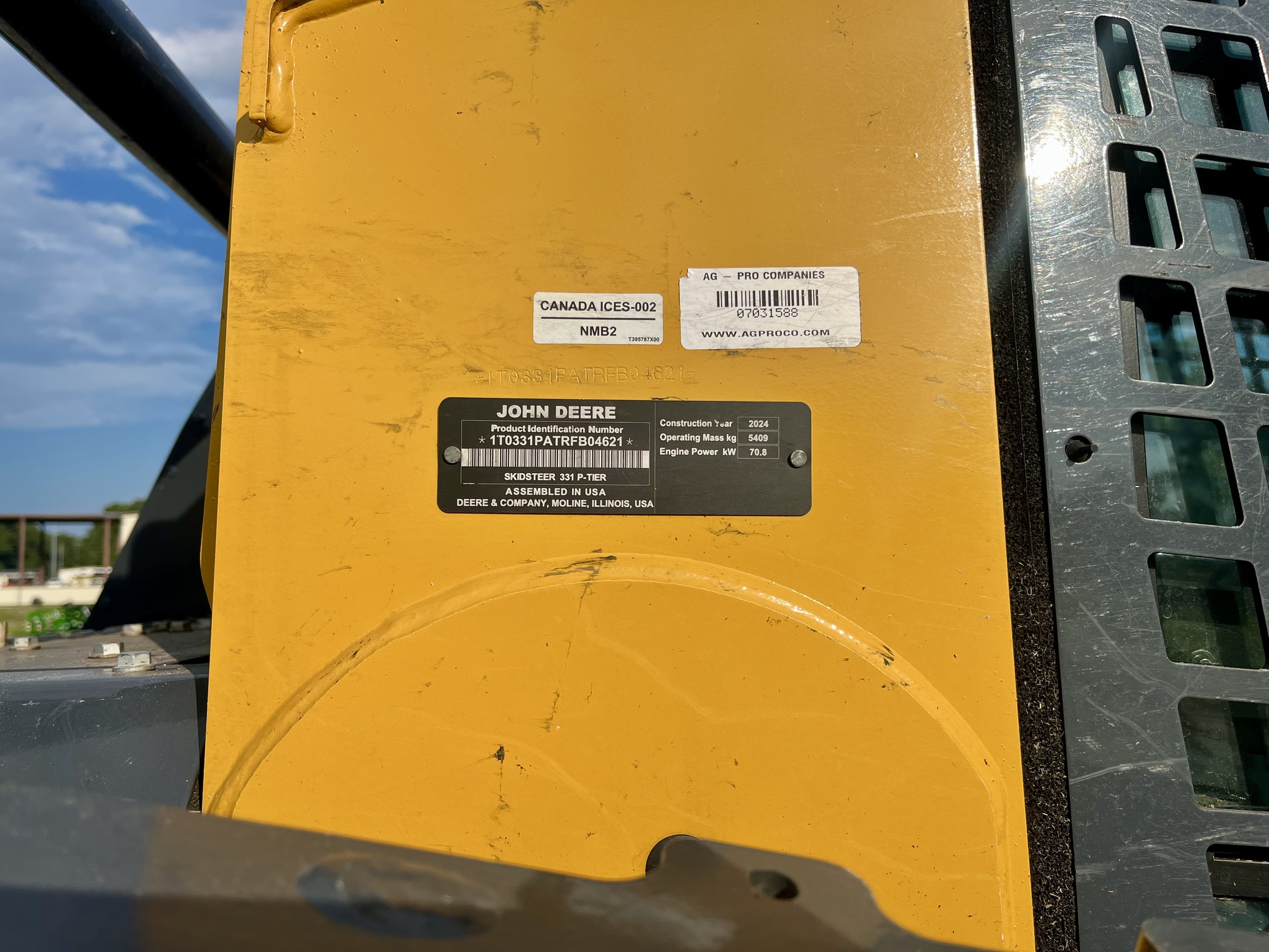 2024 John Deere 331 P Image 6