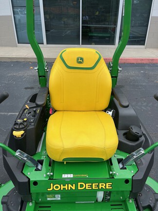2024 John Deere Z730M Picture 5 2024 John Deere Z730M-5