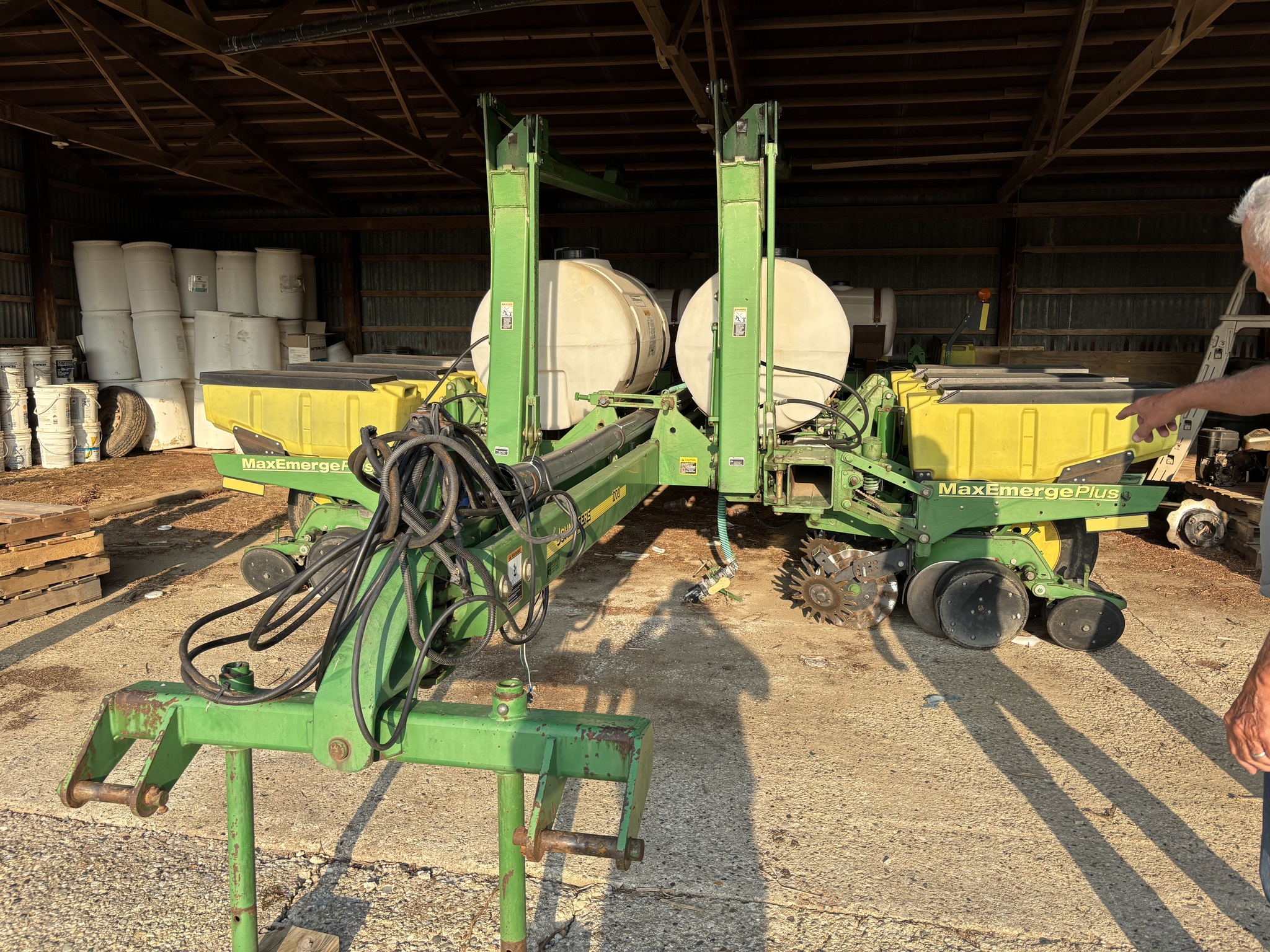 2002 John Deere 1770 Image 1