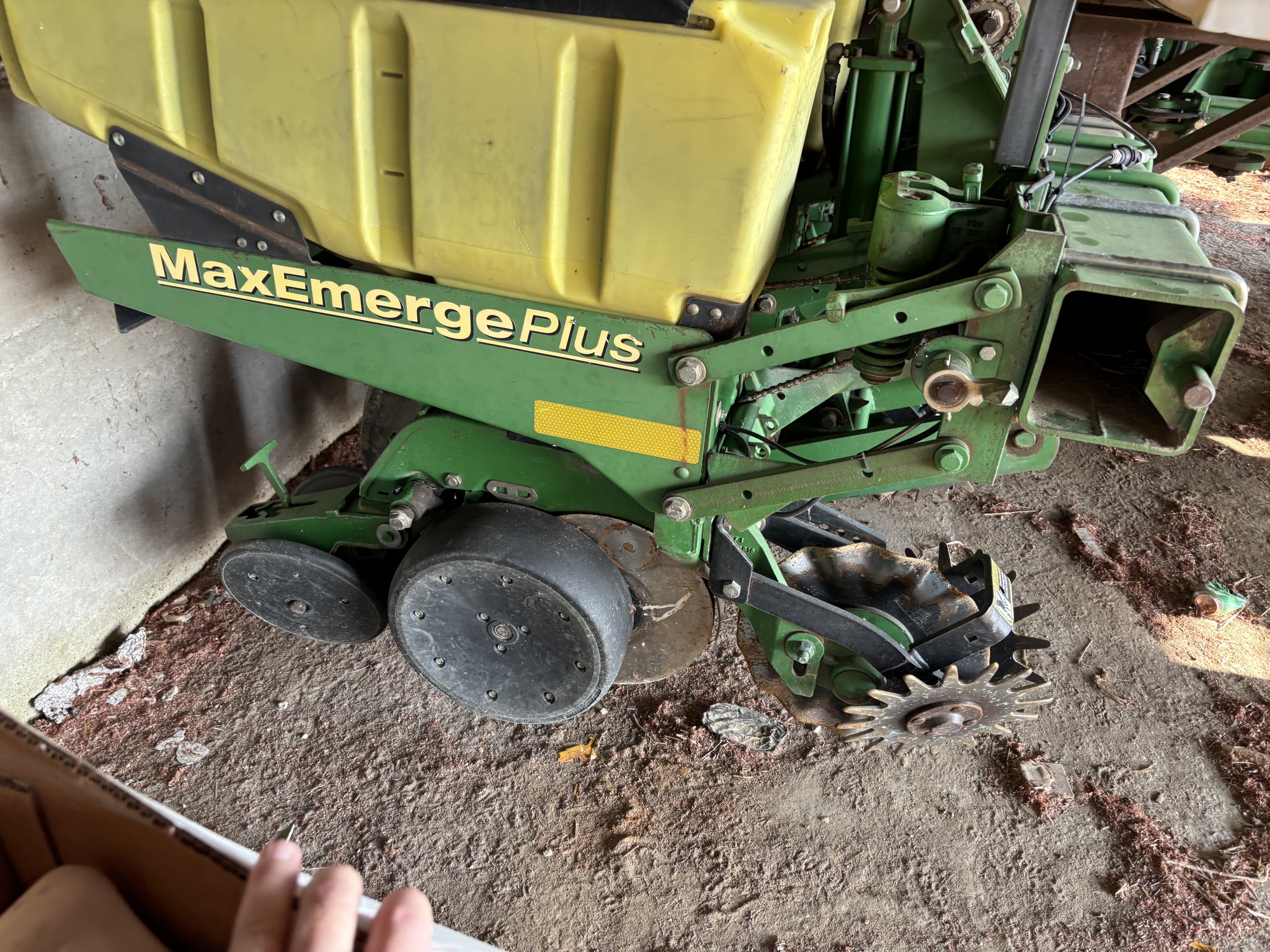 2002 John Deere 1770 Image 6