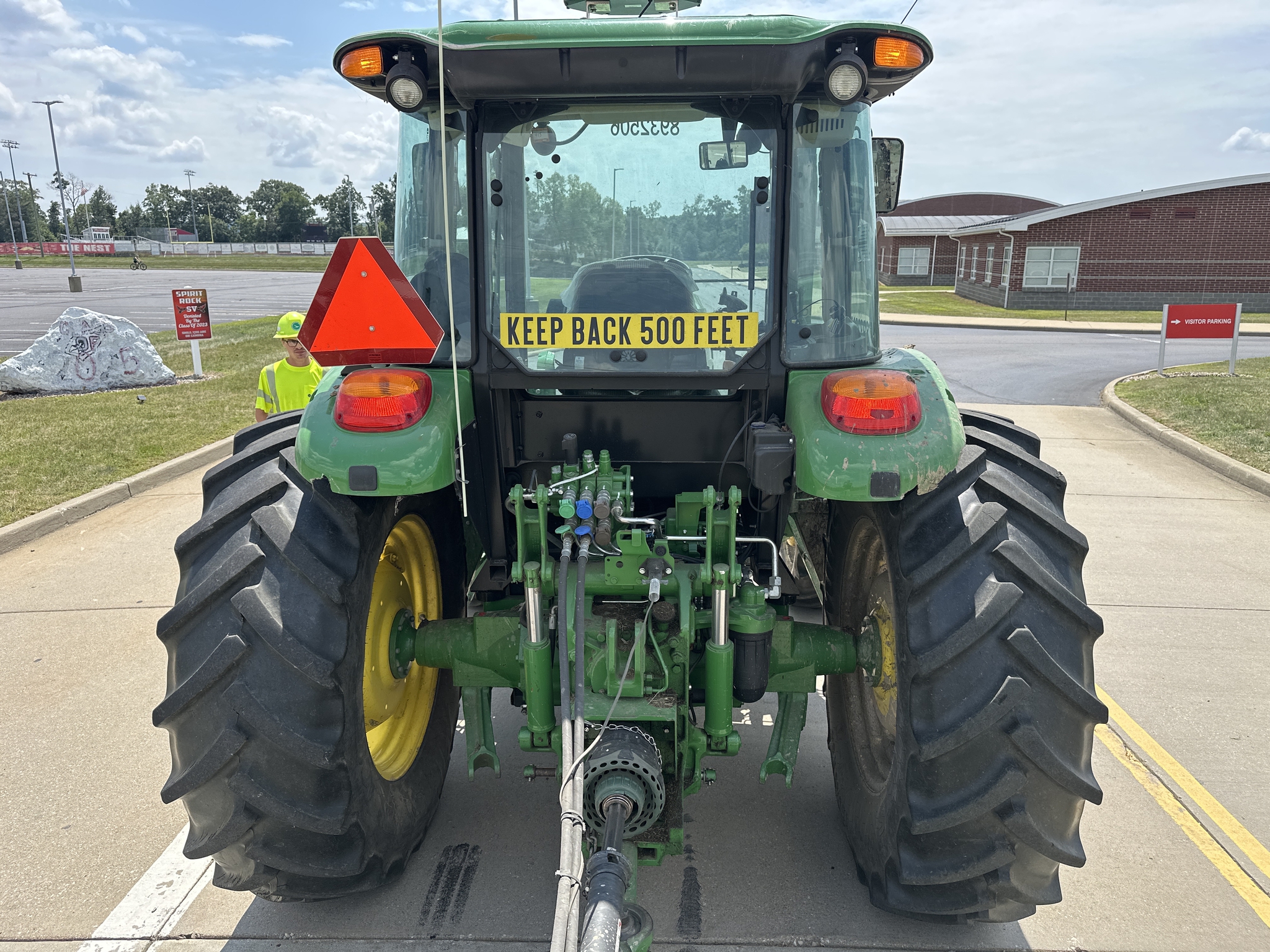 2023 John Deere 6120E Image 4