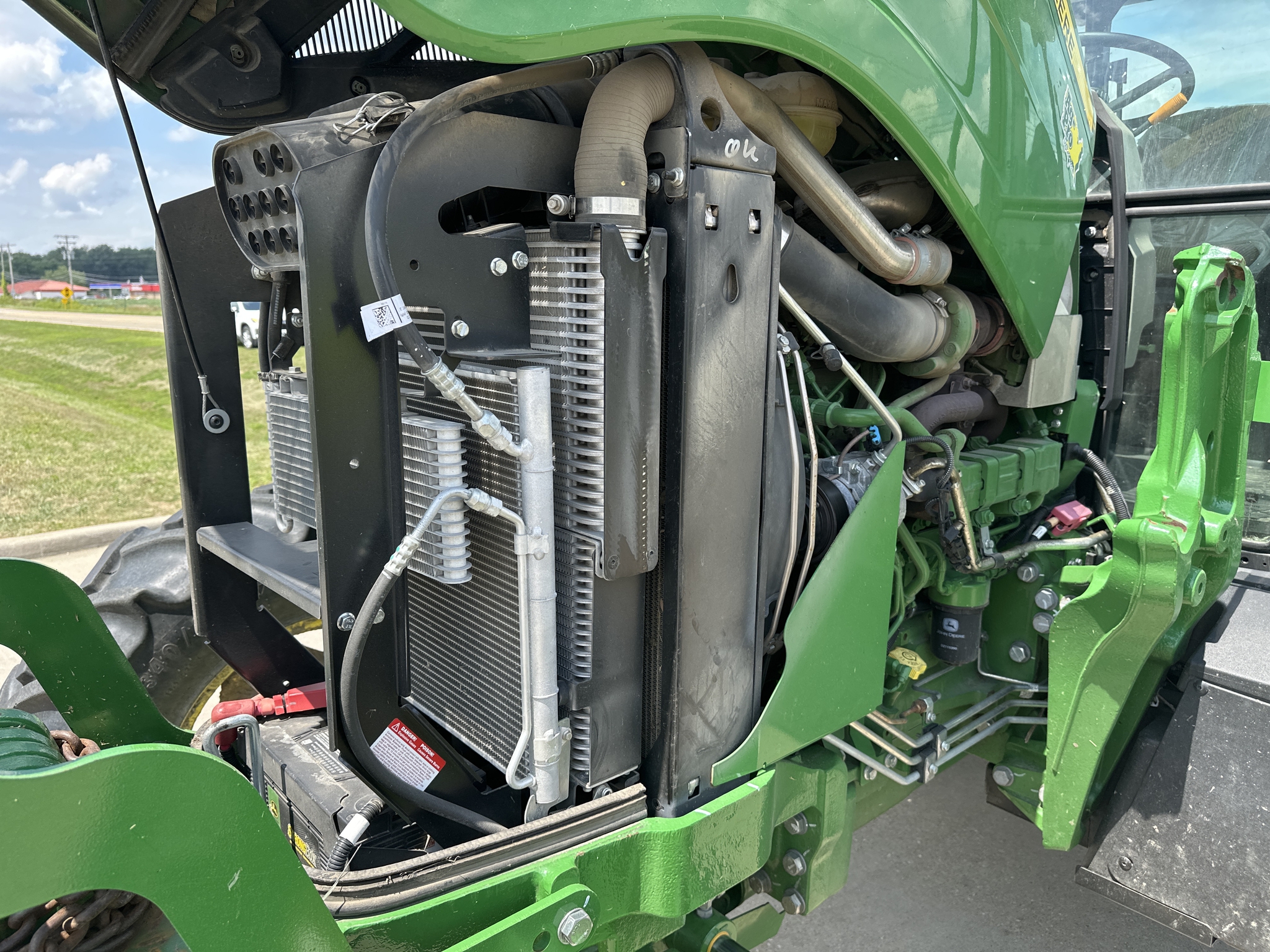2023 John Deere 6120E Image 18